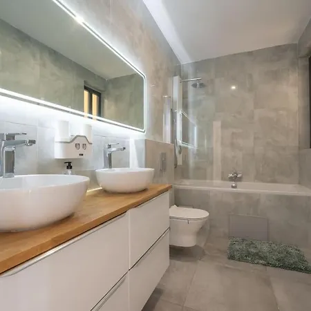 Clifftop Apartamento